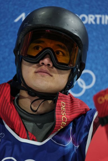 华体会电竞app推荐热门游戏和赛事